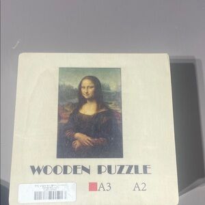 Wooden Puzzle with Mona Lisa Design
